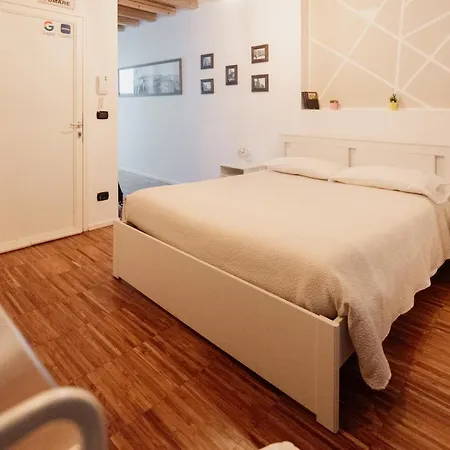 Nell'antico Borgo 莫尔费塔