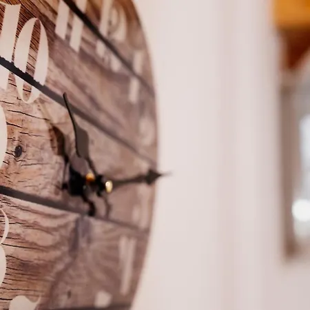 Nell'antico Borgo Bed and Breakfast Μολφέττα