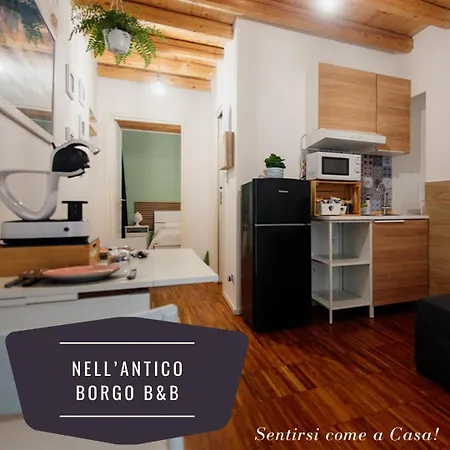 Nell'antico Borgo * モルフェッタ