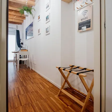ベッド・アンド・ブレックファスト Nell'antico Borgo モルフェッタ
