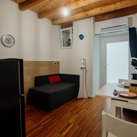 Nell'antico Borgo Bed and Breakfast